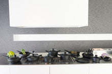 Load image into Gallery viewer, Paella Pan low with Glass Lid 28cm